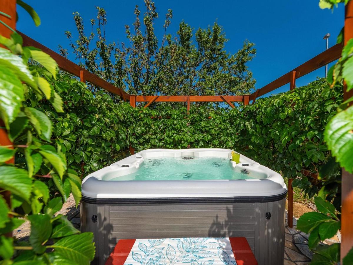 Holiday Home Milka By Interhome Pridraga エクステリア 写真